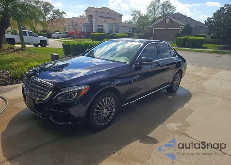 2015 Mercedes-Benz C 300 4Matic from USA, damaged, VIN 55SWF4KB5FU014001